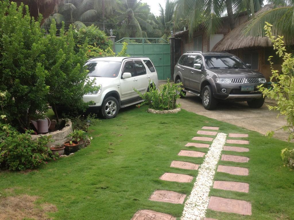 Oslob Garden Stay Beach Resort Exterior foto